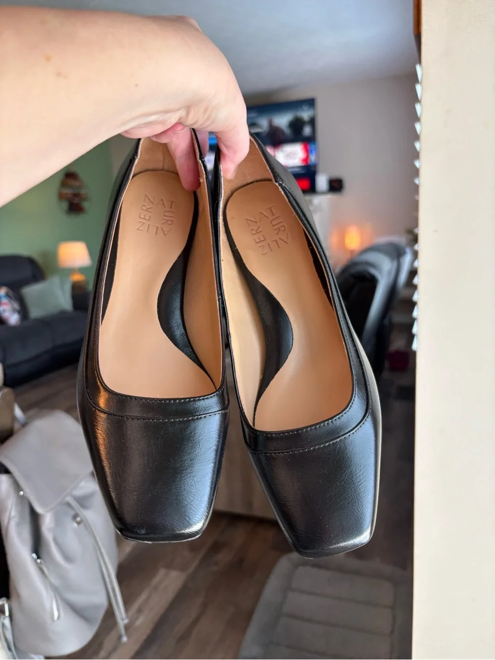 Naturalizer Black Square-Toe Leather Flats
